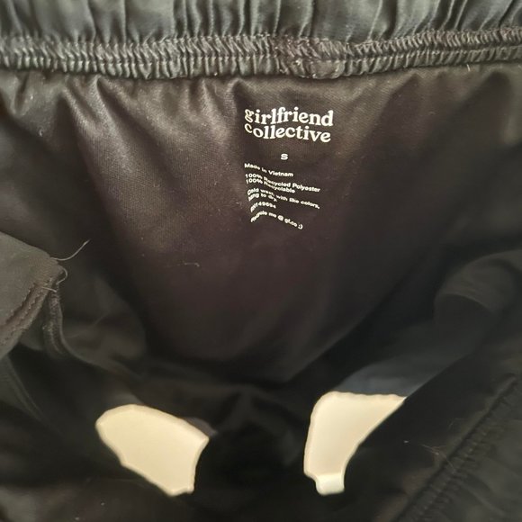 black running shorts - Picture 7 of 7